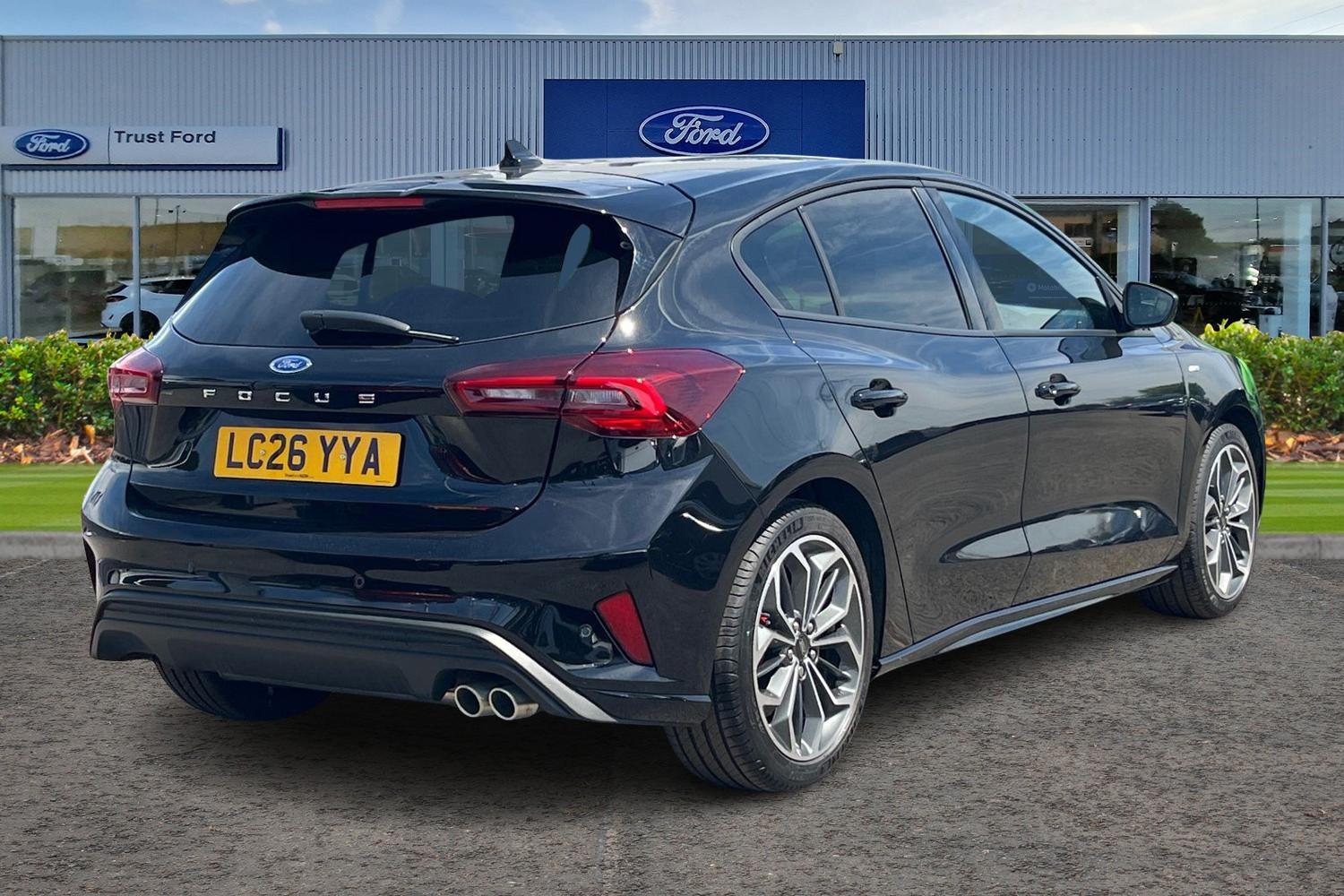 Ford FOCUS Photo 3