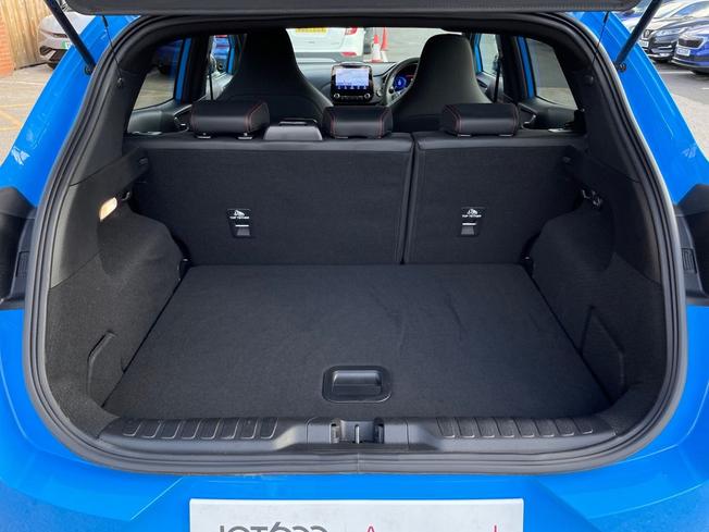 FORD Puma Photo 12