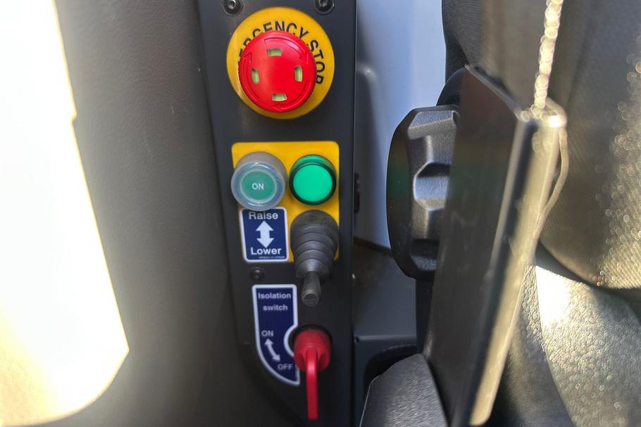 Used Ford TRANSIT WR25CKO 18