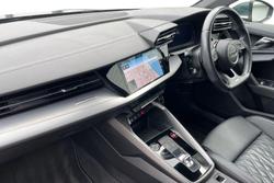 Audi S3 Photo 2