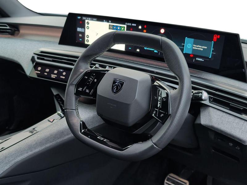 Used Peugeot E-3008 NV24VOB 11