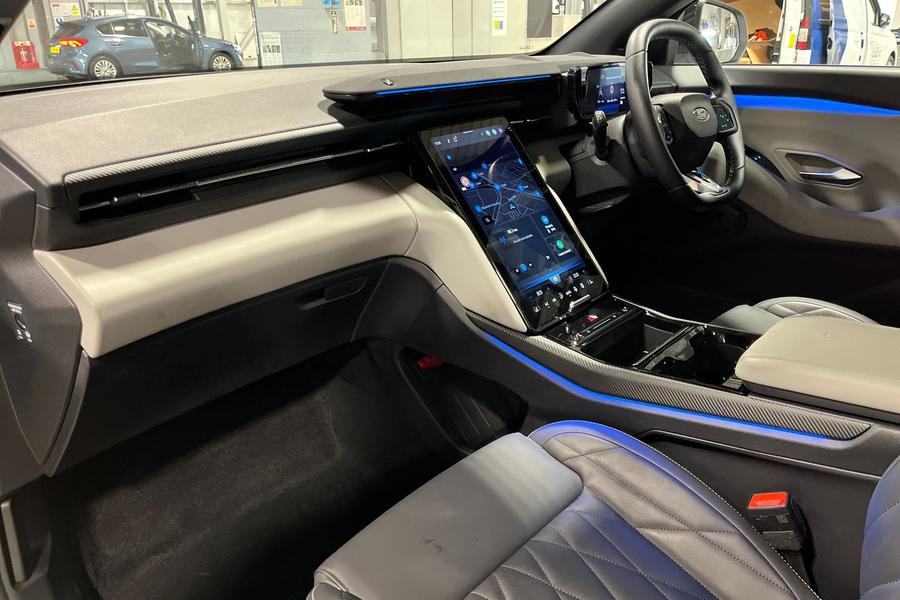 Ford CAPRI Photo autoimg-bd43741a5a7770553c3c49687eba60c5bf4d39da.jpg