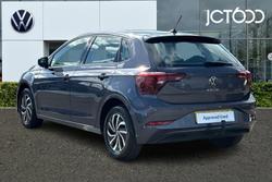 VOLKSWAGEN Polo Photo 3