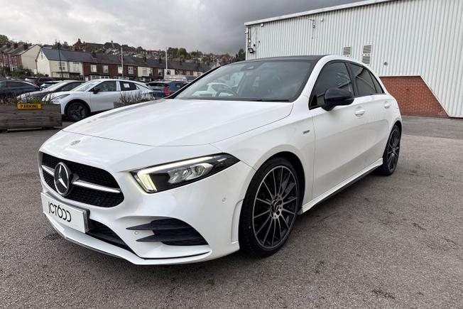 MERCEDES-BENZ A Class Photo 29