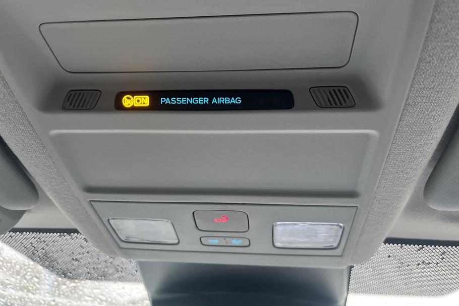 Used Ford E-TRANSIT CUSTOM LS25ZPN 37