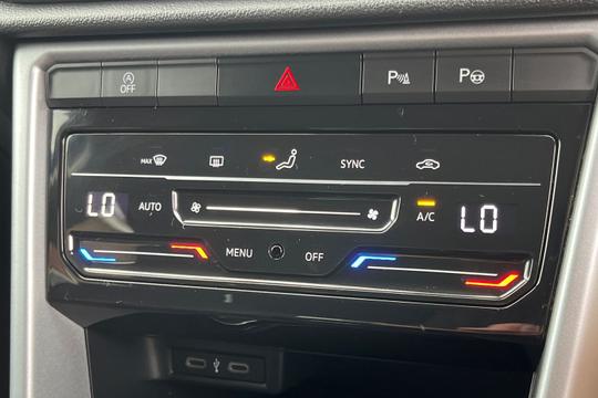 Volkswagen T-roc Photo autoimg-bd4e79e2474d90e4288dec83699f0cff1ea57a67.jpg