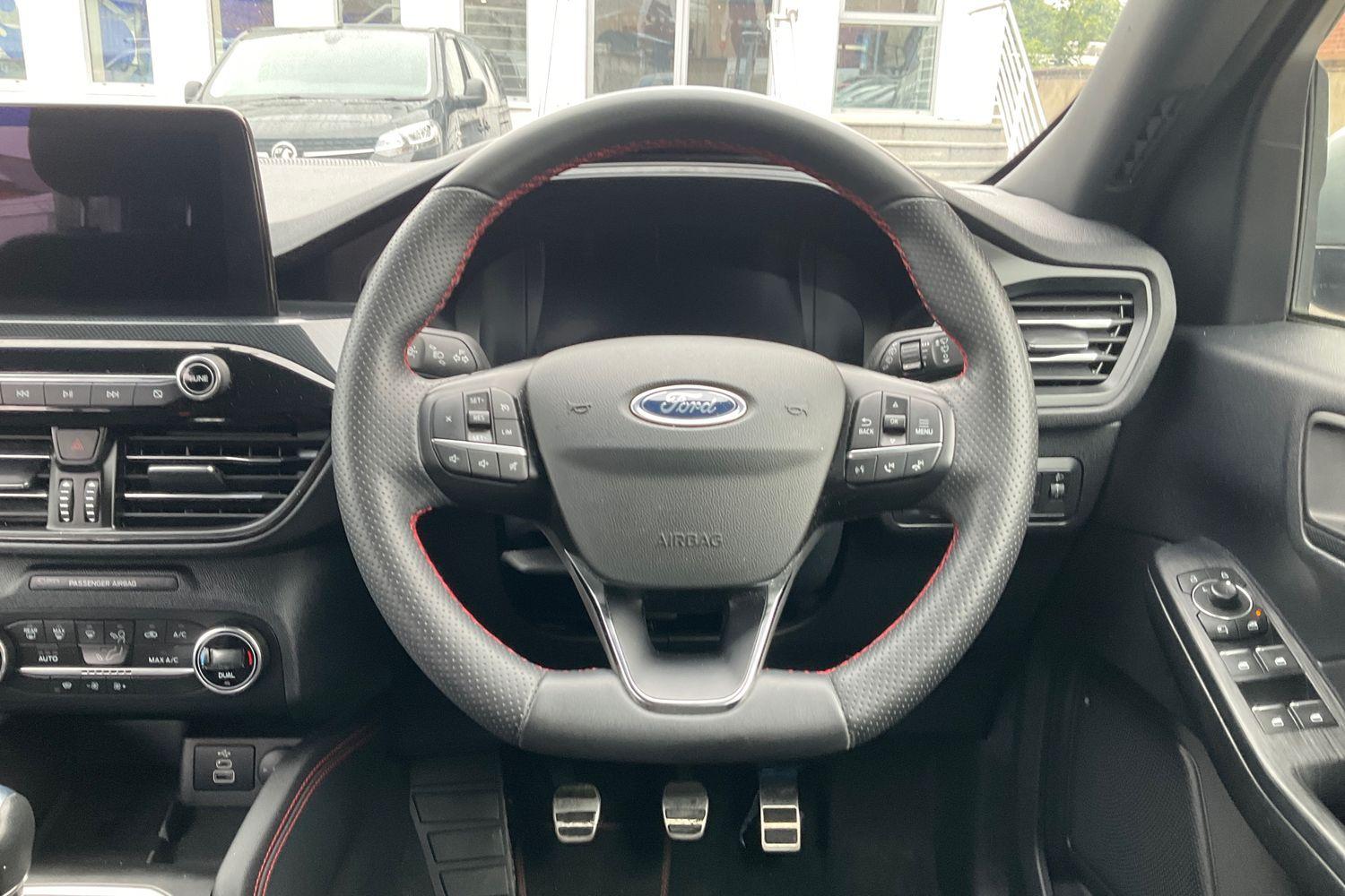 Ford KUGA Photo 11