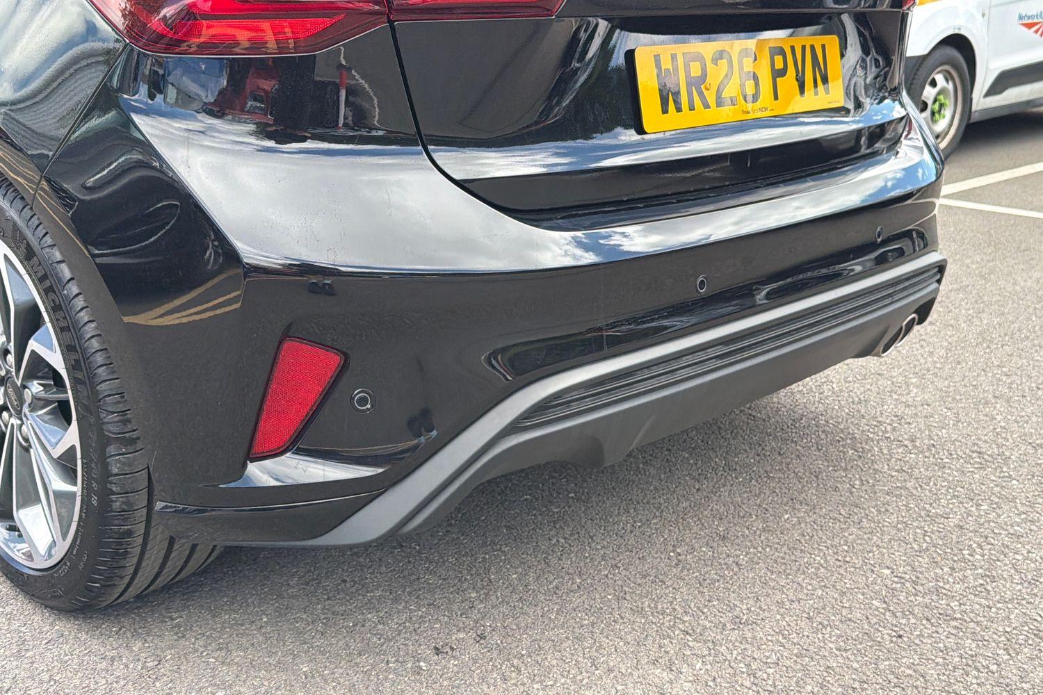 Ford FOCUS Photo 25