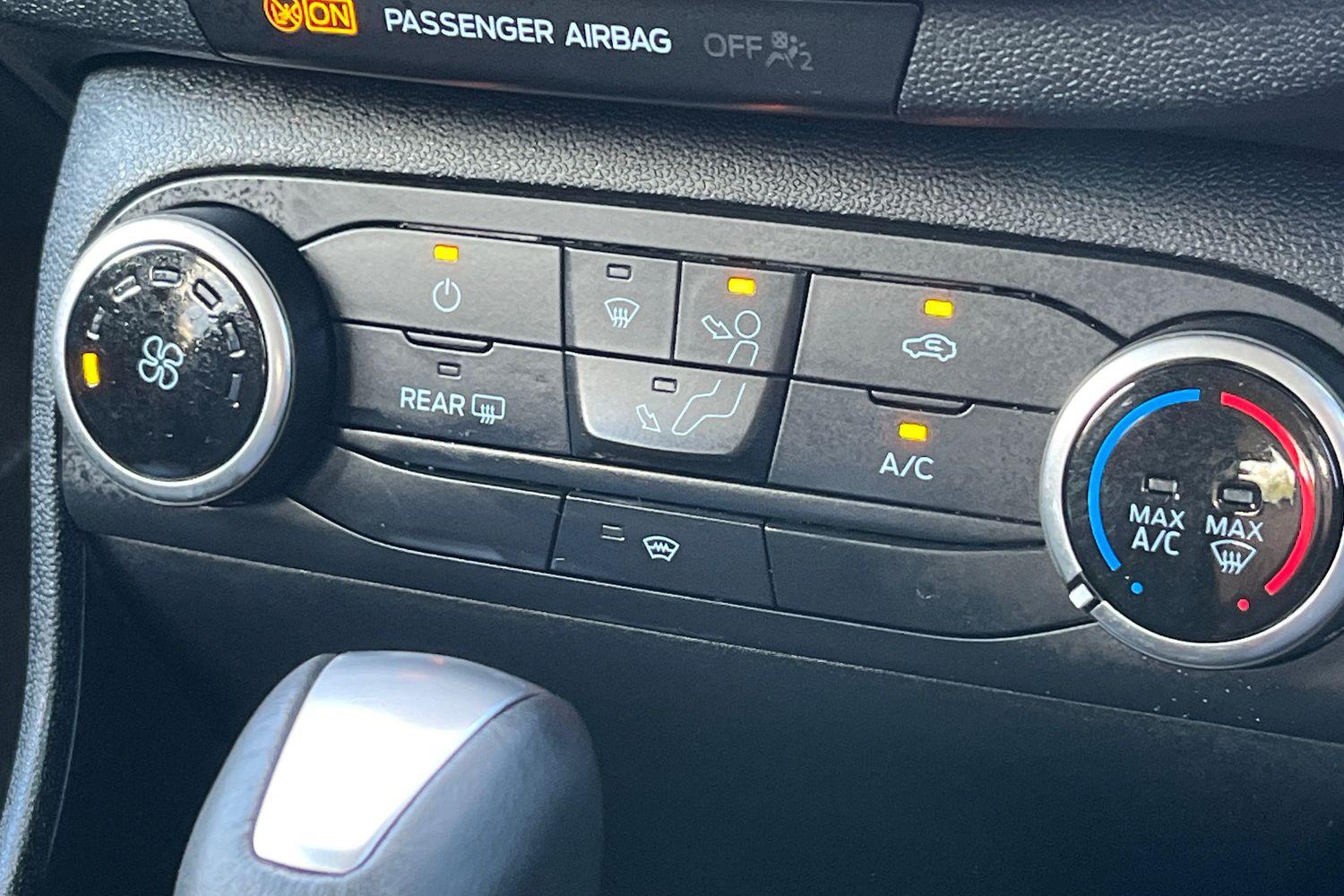 Ford Fiesta Photo 26