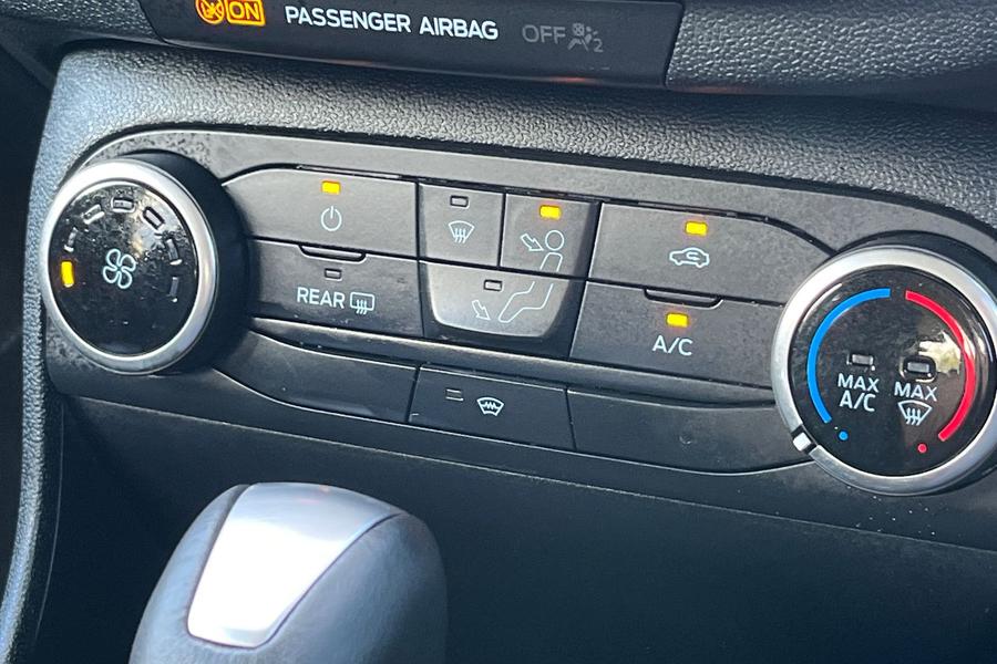 Ford Fiesta Photo autoimg-bd57d7db9cb2e0fb189dddd9e754cf4fd4221691.jpg