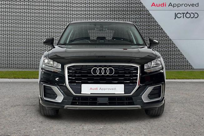 Audi Q2 Photo 8