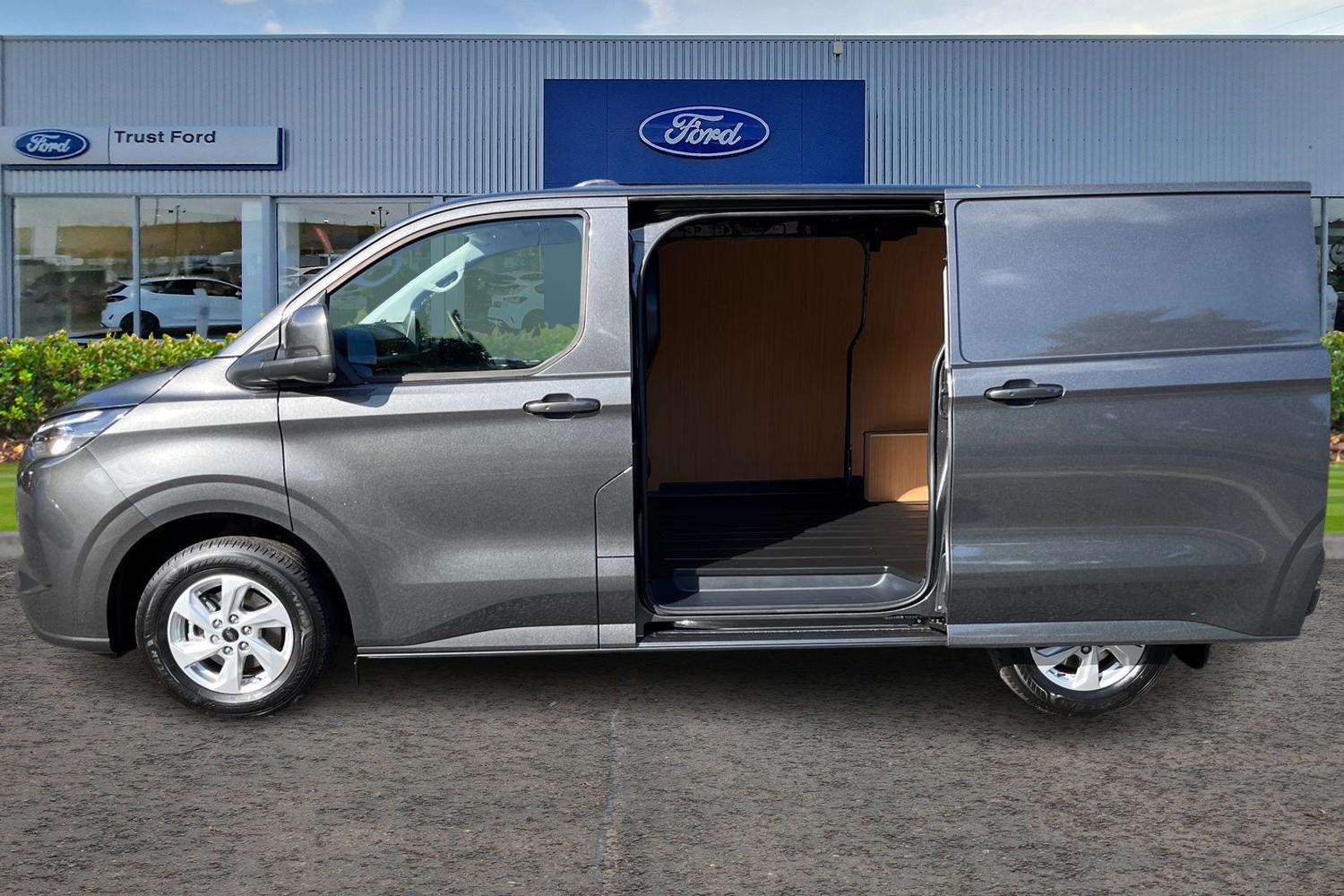 Ford E-TRANSIT CUSTOM Photo 4