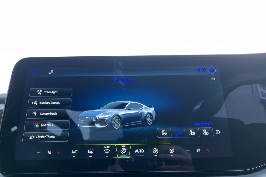 Ford MUSTANG Photo autoimg-bd604a38604824c860cee04fb37530891c63ec93.jpg