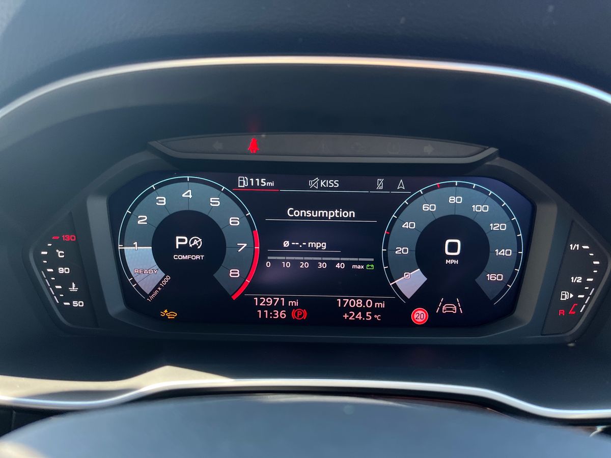 Audi Q3 Photo 42