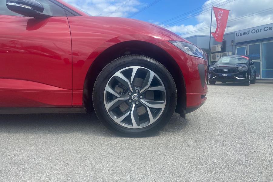 Jaguar I-PACE Photo autoimg-bd6127895e76c9a3eff84c4ede63ab32d6d58588.jpg
