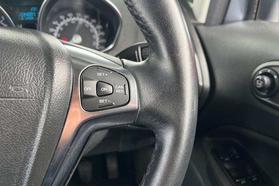 Ford EcoSport Photo autoimg-bd69d3442fafebca40bdbcd25038d64166c489c0.jpg