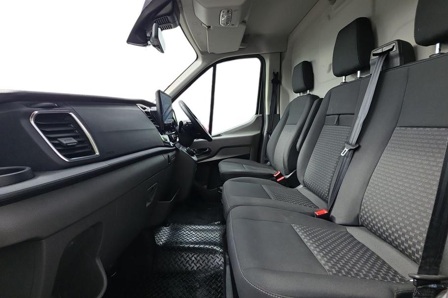 Used Ford Transit WM25UZJ 10