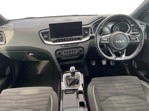Kia XCEED Photo autoimg-bd6b5d1ca176d4eeb895bed492456d6cb8d6aa83.jpg