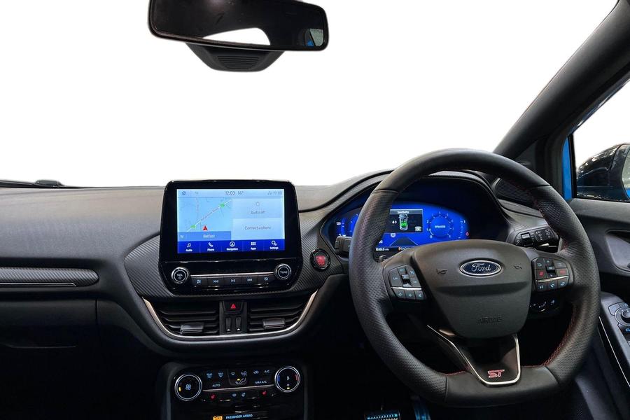 Ford PUMA Photo autoimg-bd73a3675a163e33502f3c64e1268c2d7dac7fce.jpg