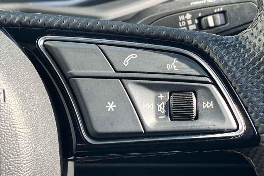 Audi A1 Photo autoimg-bd7786ebeed53a7af90783592c04f4575984df19.jpg