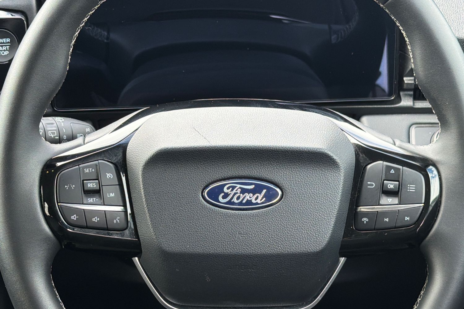 Ford PUMA Photo 11