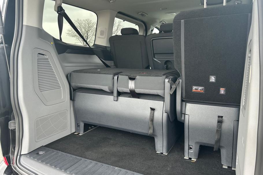 Used FORD TOURNEO CUSTOM YM25LNU 29