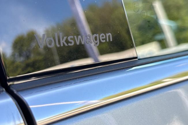 VOLKSWAGEN Tiguan Photo 22