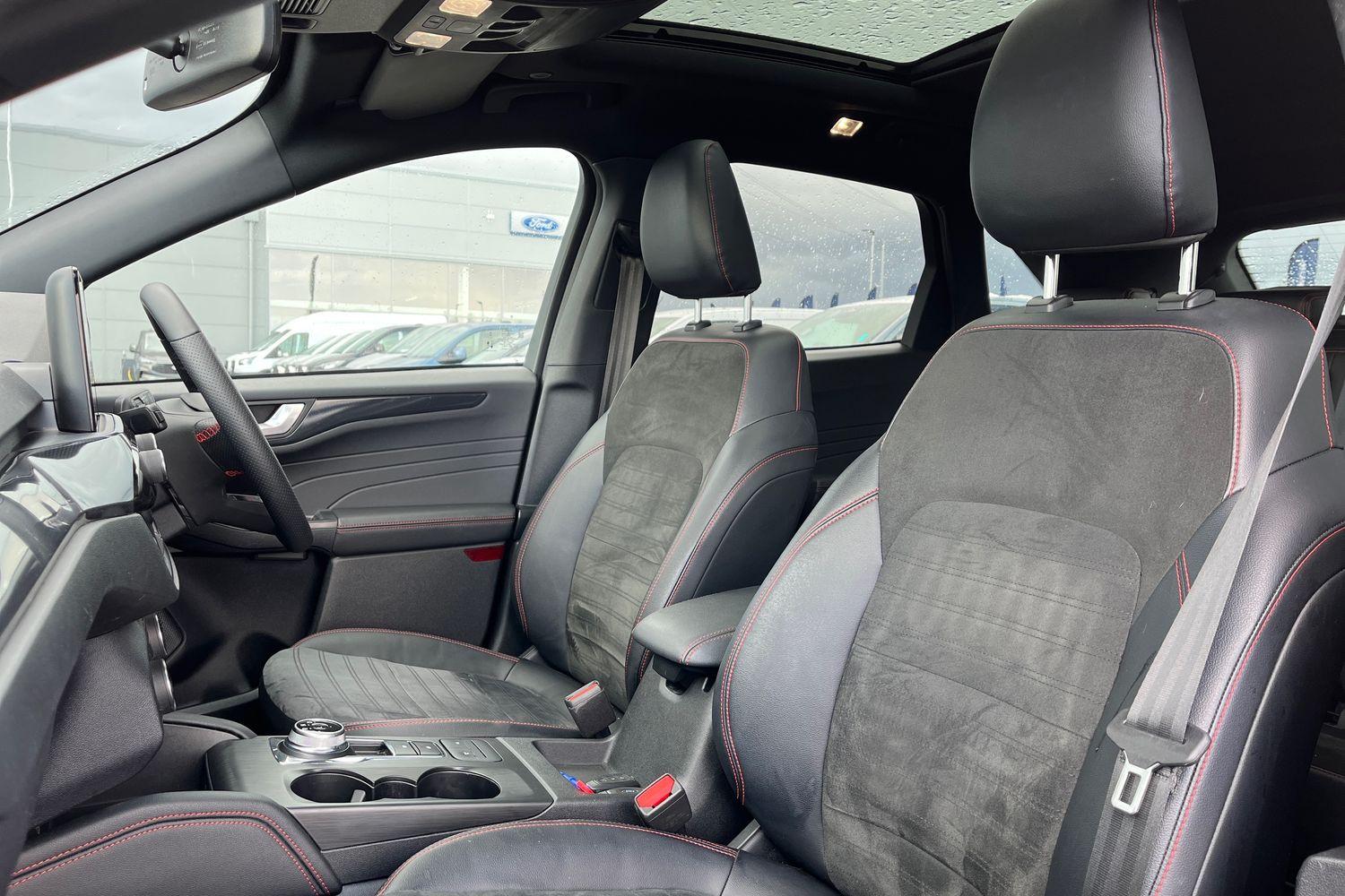 Ford Kuga Photo 18