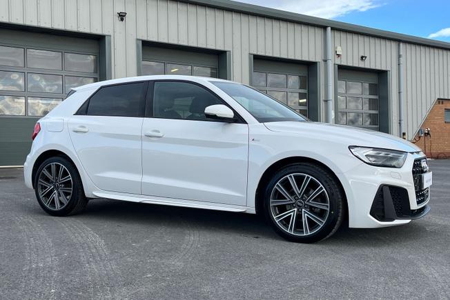 Audi A1 Photo 28