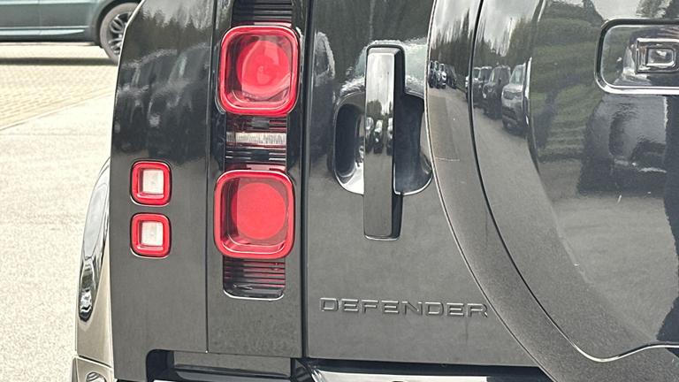 Used Land Rover Defender SD23CCY 26