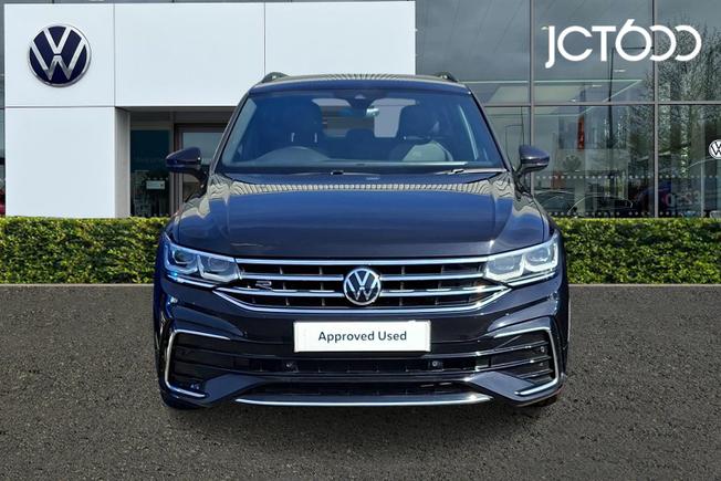 VOLKSWAGEN Tiguan Photo 8