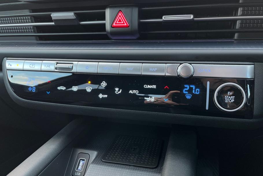 Used Hyundai IONIQ 6 31