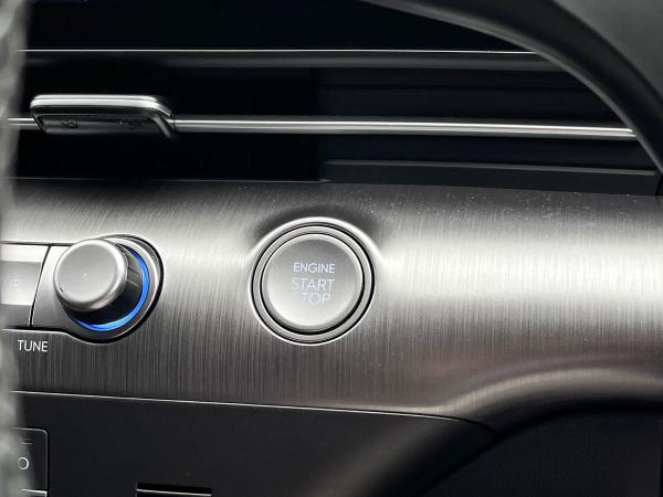 Hyundai KONA Photo autoimg-bd9c2c4df7724d996c2770d8d41df500b34799c4.jpg