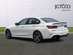 BMW 3 Series Photo 3