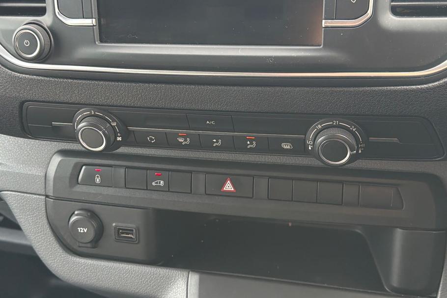 Used Citroen Dispatch MC72KXO 27