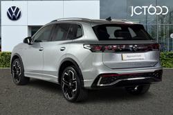 VOLKSWAGEN Tiguan Photo 3