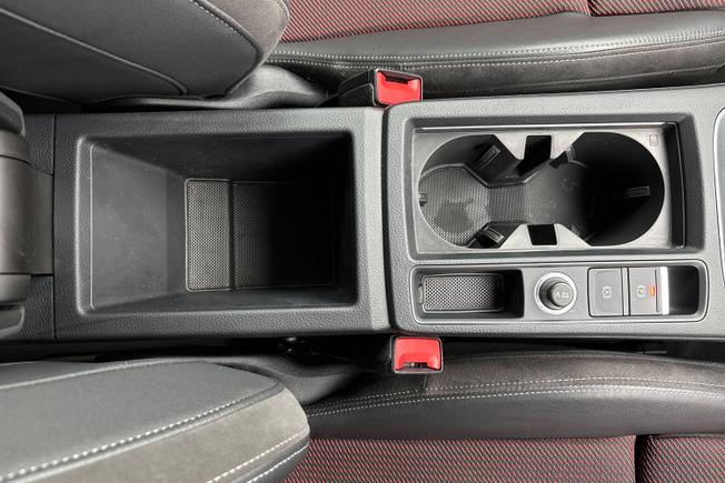 AUDI Q3 Photo 29