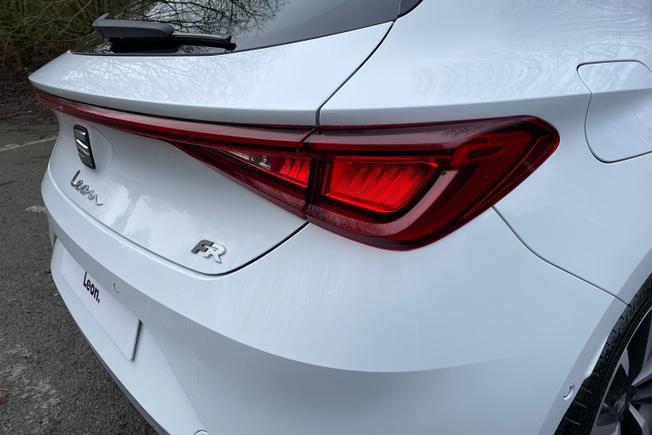 SEAT Leon Photo 18