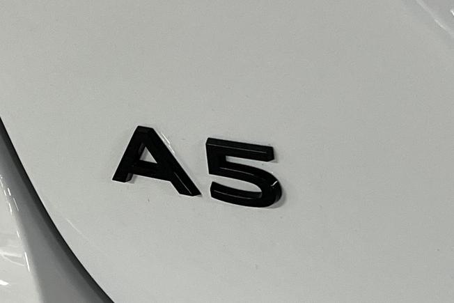 AUDI A5 Avant Photo 33