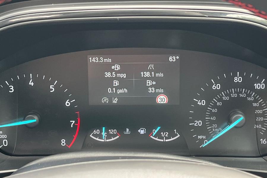 Ford FOCUS Photo autoimg-bdba43bc484e1c1bda1c04d389371c7883425321.jpg
