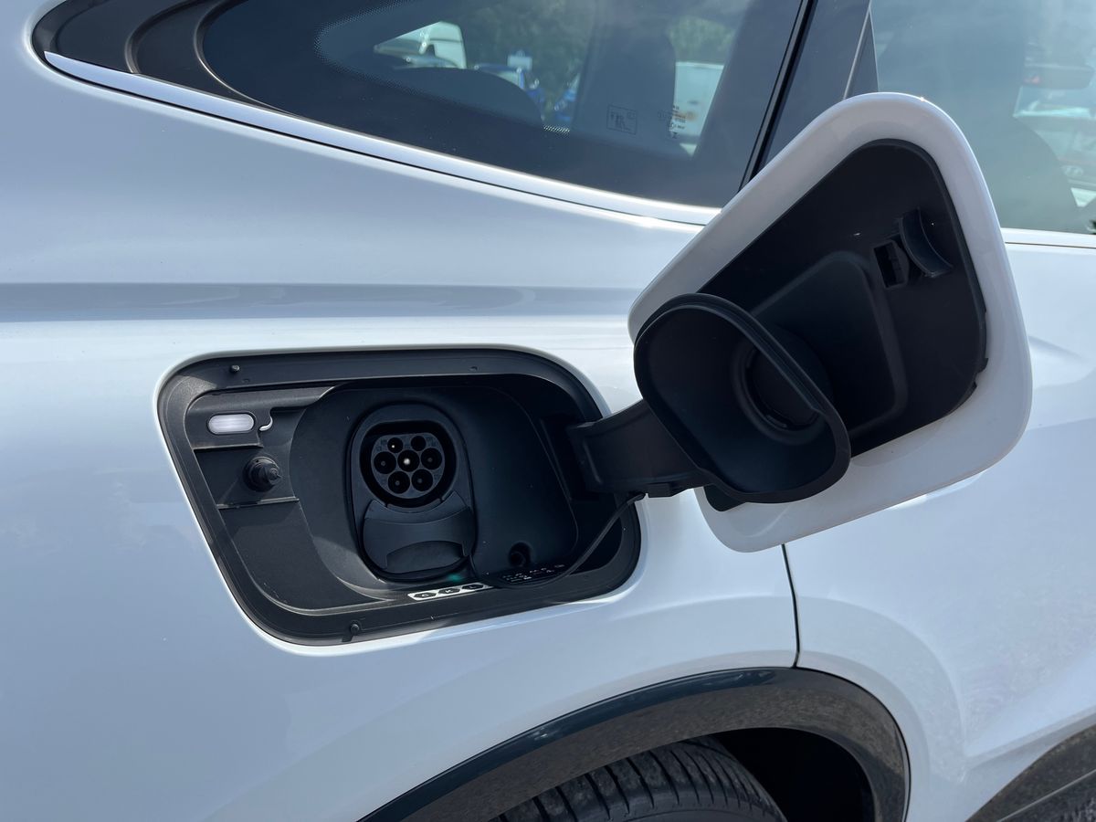 Audi Q4 e-tron Photo 20