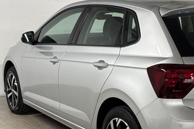 VOLKSWAGEN Polo Photo 26