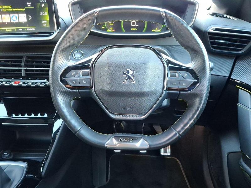 Used Peugeot 208 NV72LJX 13
