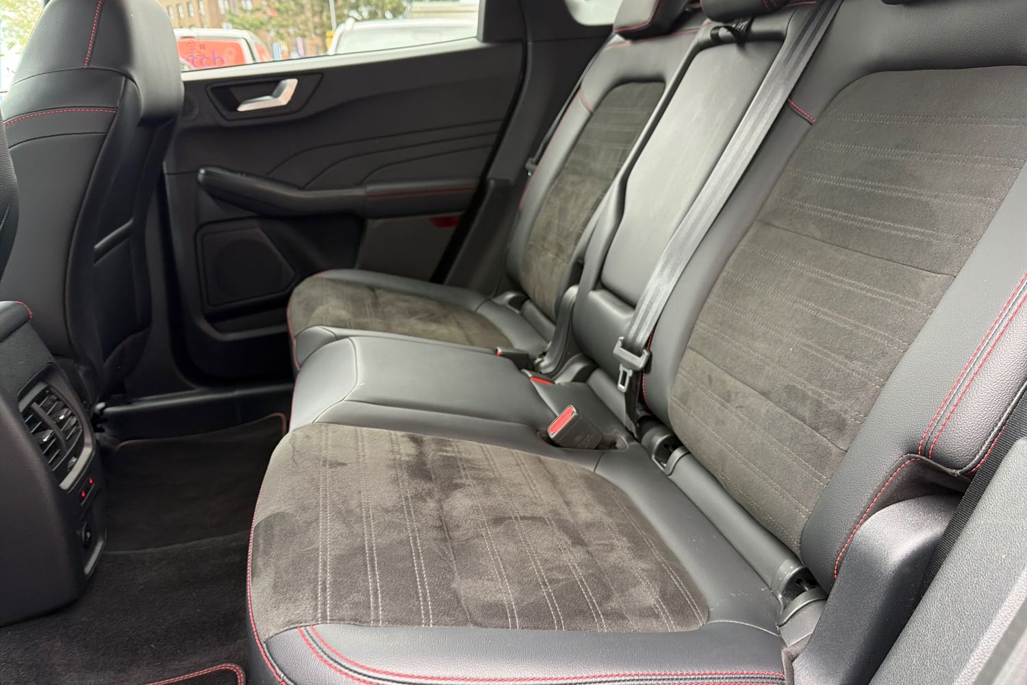 Ford KUGA Photo 19