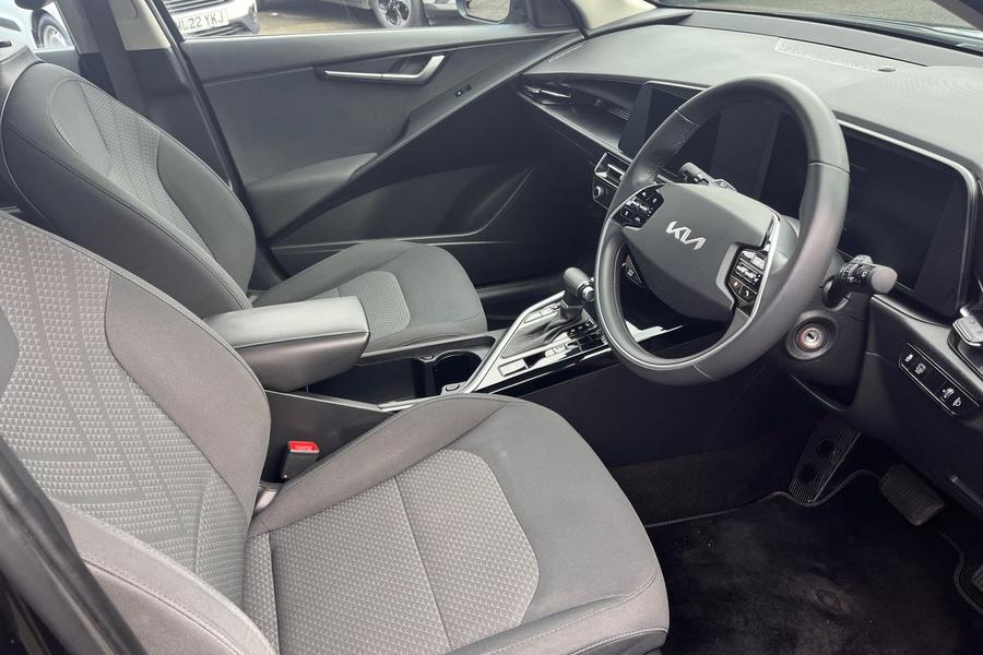Kia NIRO Photo autoimg-bdc3af0c9cc749af9293a8e31bbdf6e028230567.jpg