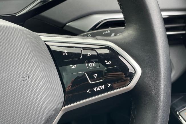 VOLKSWAGEN Id.5 Photo 17