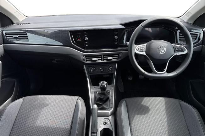 VOLKSWAGEN Polo Photo 10