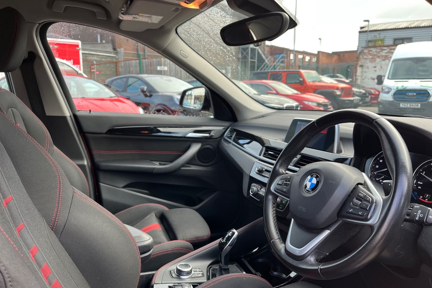 BMW X1 Photo 37