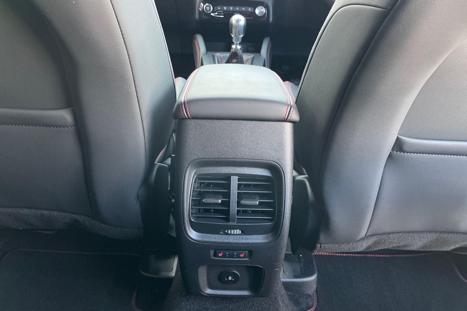 Ford Kuga Photo 28