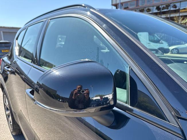 VOLVO Xc40 Photo 20